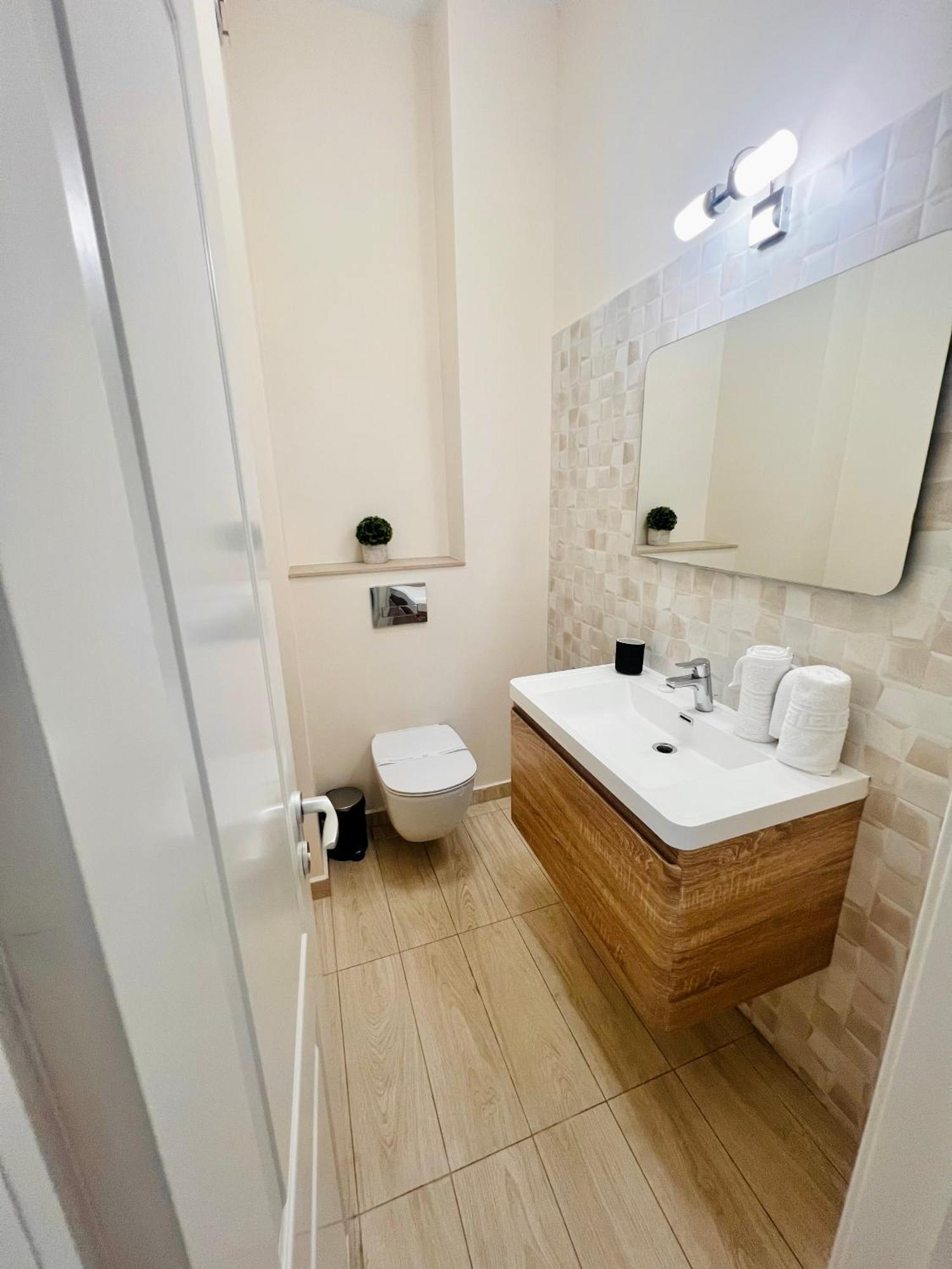 Next Apartments Κονστάντζα Εξωτερικό φωτογραφία